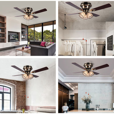 De minimalistische Bladen van Crystal Led Ceiling Fan 100lm/w 48inch 4 van het Stijl Antieke Messing